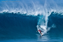 Kelly Slater at Pipe Masters 2015